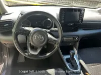 Usata Toyota Yaris Hybrid Trend 116 CV (85 kW) 2022 Grigio scuro Utilitaria