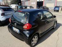 Usata Toyota Aygo Sol 68 CV (50 kW) 2010 Nero Utilitaria