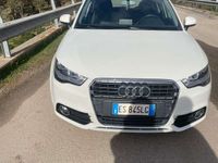 usata Audi A1 Sportback 1.6 tdi Ambition s-tronic