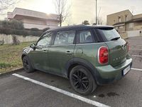 Usata Mini Cooper D Countryman Business 111 CV (81 kW) 2017 Verde SUV