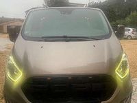 Usata Ford Tourneo Titanium 184 CV (135 kW) 2020 Bronzo Monovolume