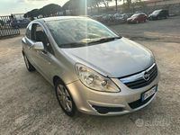 Usata Opel Corsa Club 80 CV (58 kW) 2008 Grigio scuro Utilitaria