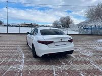 Usata Alfa Romeo Giulia Business 180 CV (132 kW) 2017 Bianco Berlina