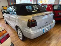 Usata VW Golf Highline 100 CV (73 kW) 2000 Grigio Cabrio