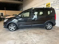 Usata Dacia Dokker Stepway 95 CV (69 kW) 2020 Nero Monovolume