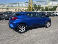 Usata Toyota C-HR 98 CV (72 kW) 2018 Blu SUV