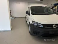 Usata VW Caddy Business 110 CV (80 kW) 2020 Bianco Monovolume