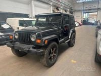 Usata Jeep Wrangler Sport 177 CV (130 kW) 1999 Nero SUV
