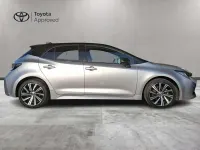 Usata Toyota Corolla Style 184 CV (135 kW) 2022 Precious silver & black Berlina