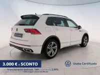 Usata VW Tiguan R-line 150 CV (110 kW) 2022 Pure white SUV