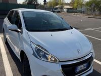 Usata Peugeot 208 Active 82 CV (60 kW) 2017 Bianco Utilitaria