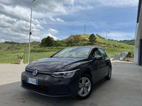 Usata VW Golf VIII Life 116 CV (85 kW) 2022 Grigio Berlina