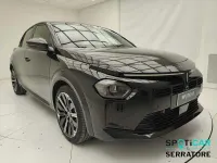 Usata Lancia Ypsilon 110 CV (80 kW) 2025 Nero Utilitaria