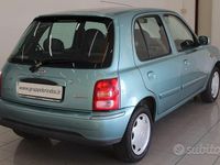 Usata Nissan Micra Visia 64 CV (47 kW) 2002 Verde Utilitaria