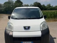 Usata Peugeot Bipper 68 CV (50 kW) 2010 Bianco Monovolume