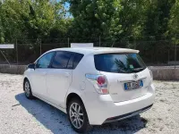 Usata Toyota Verso Active 124 CV (91 kW) 2013 Bianco Monovolume