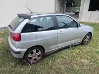 Usata Seat Ibiza 110 CV (80 kW) 2000 Grigio Utilitaria