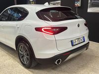 Usata Alfa Romeo Stelvio Super 150 CV (110 kW) 2018 Bianco SUV