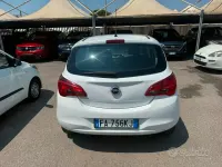 Usata Opel Corsa 90 CV (66 kW) 2015 Bianco Utilitaria