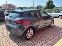 Usata Renault Clio V Business 101 CV (74 kW) 2021 Azzurro Berlina