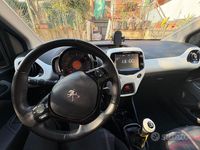 Usata Peugeot 108 Allure 82 CV (60 kW) 2015 Nero Utilitaria
