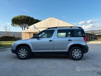 Usata Skoda Yeti Active 105 CV (77 kW) 2010 Grigio SUV