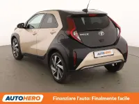 Usata Toyota Aygo X Lounge 72 CV (52 kW) 2022 Argento SUV