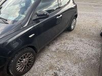 Usata Lancia Ypsilon 80 CV (58 kW) 2014 Utilitaria