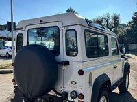 Usata Land Rover Defender 122 CV (89 kW) 2008 Bianco Station wagon