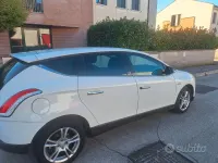 Usata Lancia Delta 165 CV (121 kW) 2009 Bianco Utilitaria