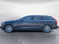 Usata Volvo V90 Momentum 190 CV (139 kW) 2017 Grigio Station wagon