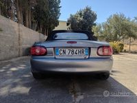 Usata Mazda MX5 110 CV (80 kW) 2005 Cabrio