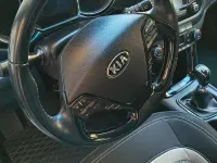 Begagnad Kia Ceed 110 HK (80 kW) 2018 Grå Halvkombi