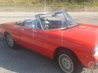 Usata Alfa Romeo Spider 128 CV (94 kW) 1982 Rosso Cabrio