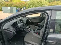 Usata Ford Focus 115 CV (84 kW) 2012 Nero Station wagon