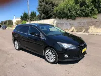 Usata Ford Focus Titanium 116 CV (85 kW) 2011 Nero Station wagon