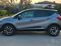 Usata Renault Captur 90 CV (66 kW) 2015 Grigio SUV