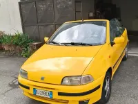 Usado Fiat Punto Cabriolet 86 HP (63 kW) 1999 Amarelo Cabrios