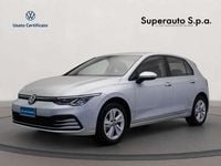 Usata VW Golf VIII Life 110 CV (80 kW) 2024 Argento Utilitaria