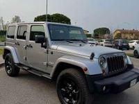 Usata Jeep Wrangler Unlimited Sahara 200 CV (147 kW) 2013 Grigio SUV
