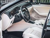 Usata VW Passat 190 CV (139 kW) 2019 Nero Station wagon