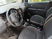 Usata Renault Captur 2017 Grigio SUV