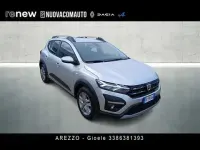 Usata Dacia Sandero Comfort 90 CV (66 kW) 2022 Grigio chiaro Utilitaria