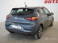 Usata Renault Clio V Equilibre 90 CV (66 kW) 2022 Grigio Berlina