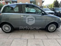 Usata Lancia Ypsilon 60 CV (44 kW) 2008 Grigio Utilitaria