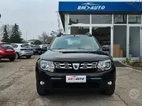 Usata Dacia Duster Lauréate 110 CV (80 kW) 2014 Grigio SUV