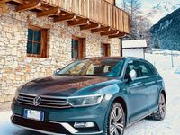 Usata VW Passat Alltrack 190 CV (139 kW) 2017 Grigio Station wagon