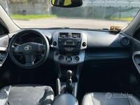 Usata Toyota RAV4 177 CV (130 kW) 2007 Grigio SUV