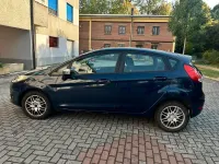 Usata Ford Fiesta 97 CV (71 kW) 2014 Bluazzurro Utilitaria