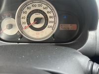 Begagnad Mazda 2 68 HK (50 kW) 2009 Vit Halvkombi